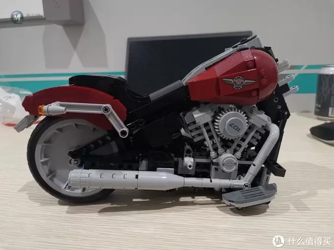老杨的玩具仓库 篇四十六:LEGO 创意组系列 10269 哈雷肥仔摩托车 评测 老杨的玩具仓库 篇四十六:LEGO 创意组系列 10269 哈雷肥仔摩托车 评测