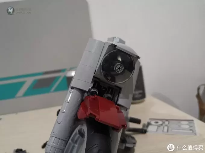 老杨的玩具仓库 篇四十六:LEGO 创意组系列 10269 哈雷肥仔摩托车 评测 老杨的玩具仓库 篇四十六:LEGO 创意组系列 10269 哈雷肥仔摩托车 评测