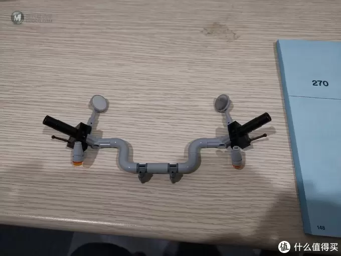 老杨的玩具仓库 篇四十六:LEGO 创意组系列 10269 哈雷肥仔摩托车 评测 老杨的玩具仓库 篇四十六:LEGO 创意组系列 10269 哈雷肥仔摩托车 评测