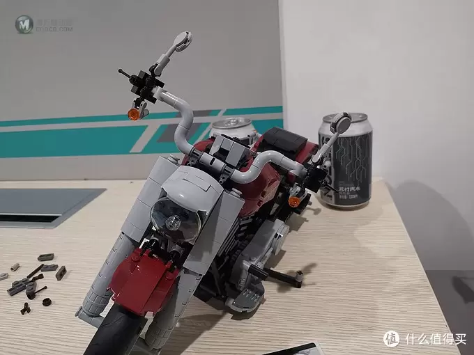 老杨的玩具仓库 篇四十六:LEGO 创意组系列 10269 哈雷肥仔摩托车 评测 老杨的玩具仓库 篇四十六:LEGO 创意组系列 10269 哈雷肥仔摩托车 评测