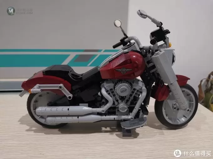 老杨的玩具仓库 篇四十六:LEGO 创意组系列 10269 哈雷肥仔摩托车 评测 老杨的玩具仓库 篇四十六:LEGO 创意组系列 10269 哈雷肥仔摩托车 评测