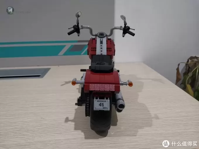 老杨的玩具仓库 篇四十六:LEGO 创意组系列 10269 哈雷肥仔摩托车 评测 老杨的玩具仓库 篇四十六:LEGO 创意组系列 10269 哈雷肥仔摩托车 评测