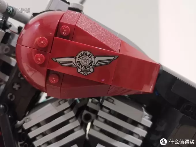 老杨的玩具仓库 篇四十六:LEGO 创意组系列 10269 哈雷肥仔摩托车 评测 老杨的玩具仓库 篇四十六:LEGO 创意组系列 10269 哈雷肥仔摩托车 评测