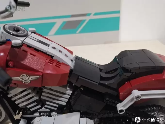老杨的玩具仓库 篇四十六:LEGO 创意组系列 10269 哈雷肥仔摩托车 评测 老杨的玩具仓库 篇四十六:LEGO 创意组系列 10269 哈雷肥仔摩托车 评测