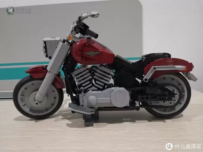 老杨的玩具仓库 篇四十六:LEGO 创意组系列 10269 哈雷肥仔摩托车 评测 老杨的玩具仓库 篇四十六:LEGO 创意组系列 10269 哈雷肥仔摩托车 评测