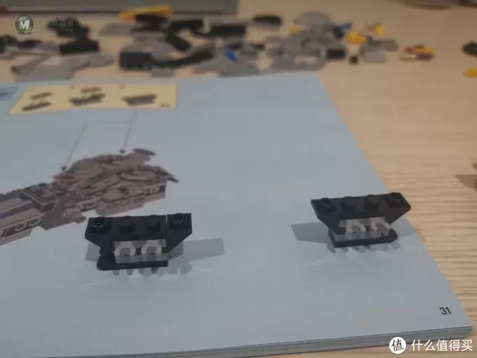 老杨的玩具仓库 篇四十六:LEGO 创意组系列 10269 哈雷肥仔摩托车 评测 老杨的玩具仓库 篇四十六:LEGO 创意组系列 10269 哈雷肥仔摩托车 评测