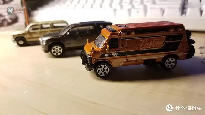 MATCHBOX 彩盒版 雪佛兰VAN、萨博班、凯雷德开盒及简介 MATCHBOX 彩盒版 雪佛兰VAN、萨博班、凯雷德开盒及简介
