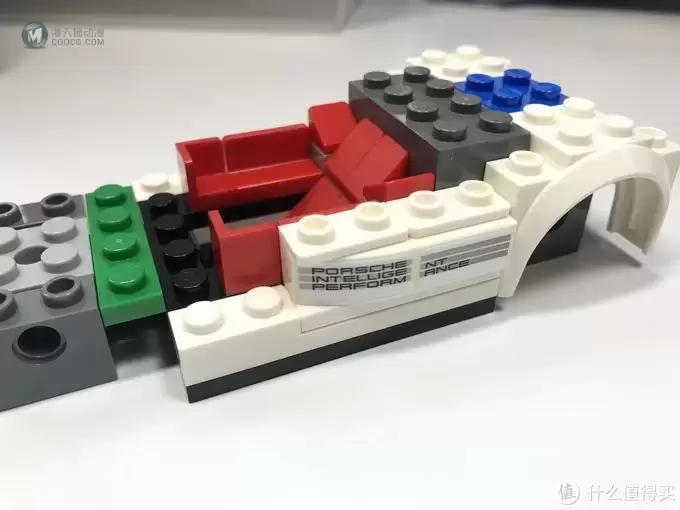 LEGO 乐高 拼拼乐 篇211:超级赛车 75876 之 2015款保时捷 Porsche 919 Hybrid LEGO 乐高 拼拼乐 篇211:超级赛车 75876 之 2015款保时捷 Porsche 919 Hybrid