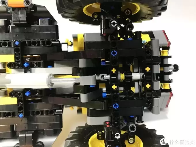 LEGO 乐高 拼拼乐 篇176:未来与现代的结合:42081 沃尔沃 ZEUX 概念式装载机 LEGO 乐高 拼拼乐 篇176:未来与现代的结合:42081 沃尔沃 ZEUX 概念式装载机