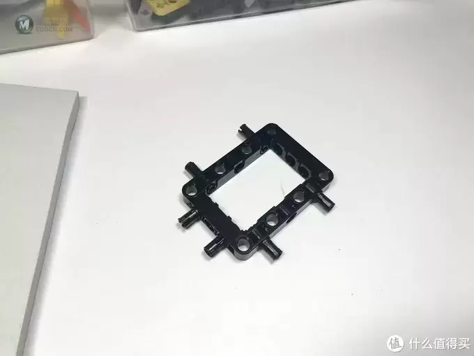 LEGO 乐高 拼拼乐 篇176:未来与现代的结合:42081 沃尔沃 ZEUX 概念式装载机 LEGO 乐高 拼拼乐 篇176:未来与现代的结合:42081 沃尔沃 ZEUX 概念式装载机