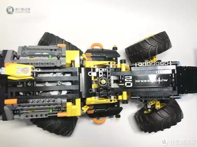 LEGO 乐高 拼拼乐 篇176:未来与现代的结合:42081 沃尔沃 ZEUX 概念式装载机 LEGO 乐高 拼拼乐 篇176:未来与现代的结合:42081 沃尔沃 ZEUX 概念式装载机