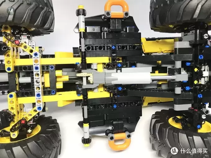 LEGO 乐高 拼拼乐 篇176:未来与现代的结合:42081 沃尔沃 ZEUX 概念式装载机 LEGO 乐高 拼拼乐 篇176:未来与现代的结合:42081 沃尔沃 ZEUX 概念式装载机