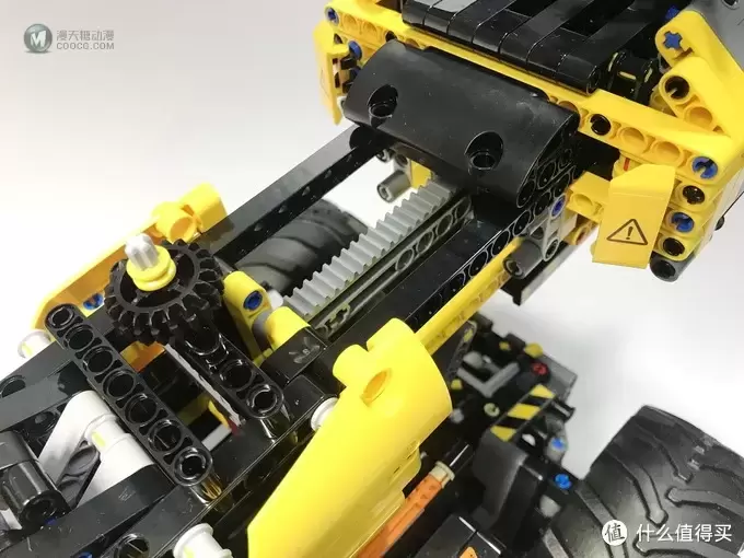 LEGO 乐高 拼拼乐 篇176:未来与现代的结合:42081 沃尔沃 ZEUX 概念式装载机 LEGO 乐高 拼拼乐 篇176:未来与现代的结合:42081 沃尔沃 ZEUX 概念式装载机