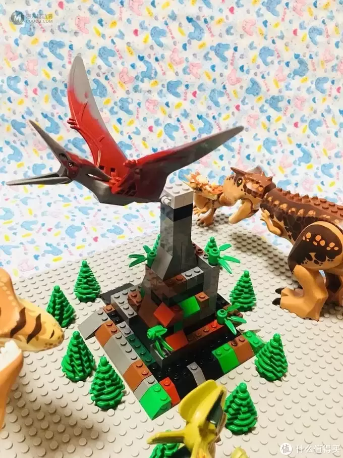 我的LEGO侏罗纪小世界—乐高侏罗纪世界系列恐龙配件晒单 我的LEGO侏罗纪小世界—乐高侏罗纪世界系列恐龙配件晒单