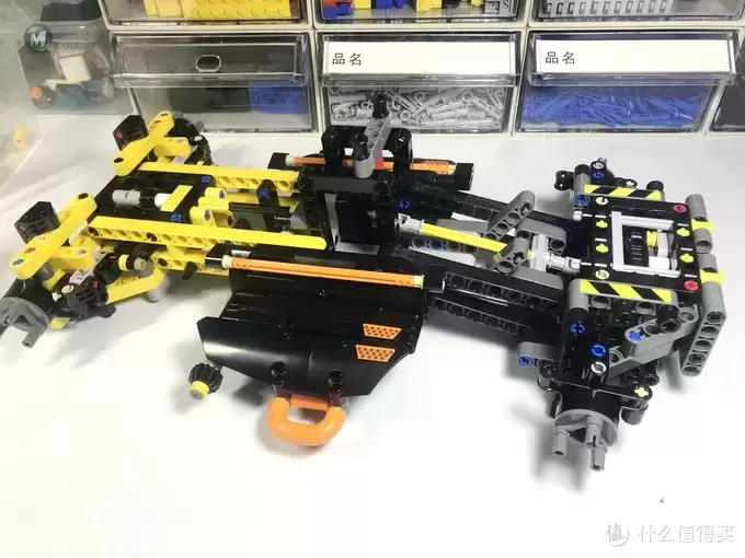 LEGO 乐高 拼拼乐 篇176:未来与现代的结合:42081 沃尔沃 ZEUX 概念式装载机 LEGO 乐高 拼拼乐 篇176:未来与现代的结合:42081 沃尔沃 ZEUX 概念式装载机