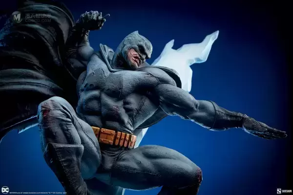 Premium Format DC漫画 蝙蝠侠:黑暗骑士归来 Premium Format DC漫画 蝙蝠侠:黑暗骑士归来