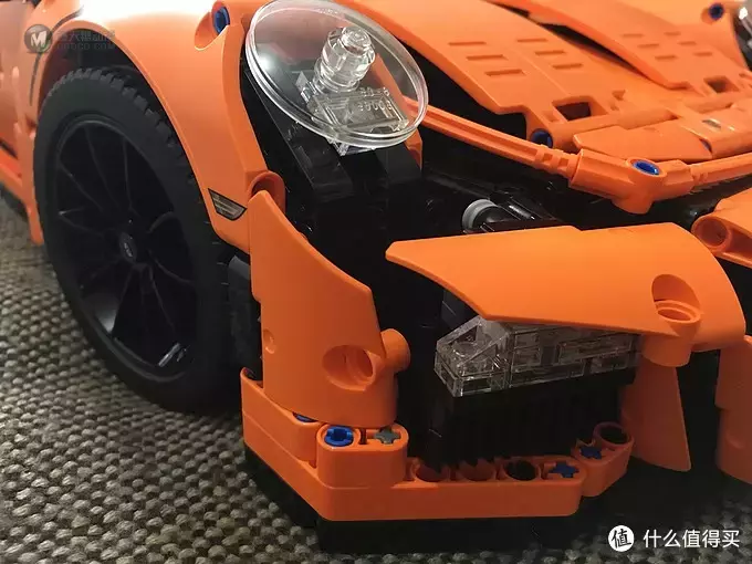 我的LEGO科技系列 篇一:买得起的保时捷 — 42056 Porsche 911 GT3 我的LEGO科技系列 篇一:买得起的保时捷 — 42056 Porsche 911 GT3