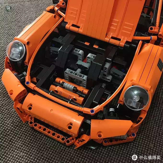 我的LEGO科技系列 篇一:买得起的保时捷 — 42056 Porsche 911 GT3 我的LEGO科技系列 篇一:买得起的保时捷 — 42056 Porsche 911 GT3