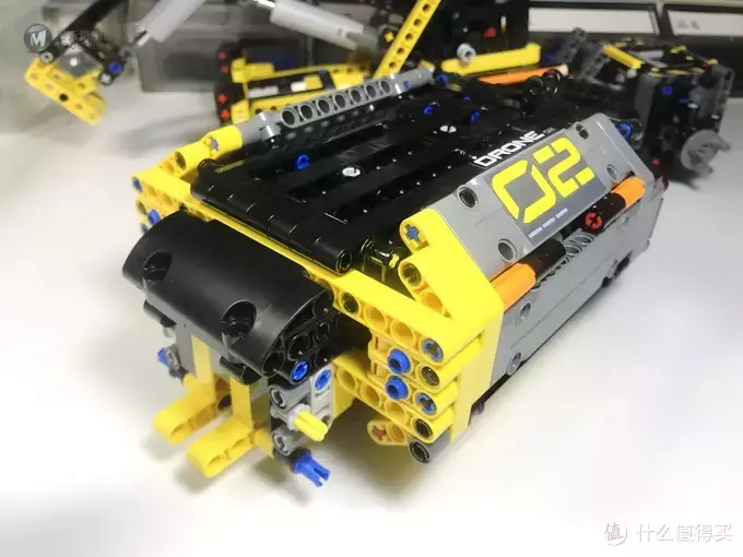 LEGO 乐高 拼拼乐 篇176:未来与现代的结合:42081 沃尔沃 ZEUX 概念式装载机 LEGO 乐高 拼拼乐 篇176:未来与现代的结合:42081 沃尔沃 ZEUX 概念式装载机