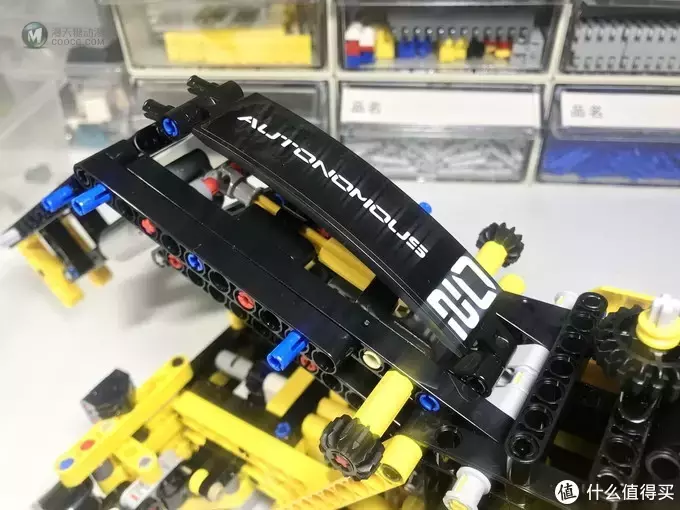 LEGO 乐高 拼拼乐 篇176:未来与现代的结合:42081 沃尔沃 ZEUX 概念式装载机 LEGO 乐高 拼拼乐 篇176:未来与现代的结合:42081 沃尔沃 ZEUX 概念式装载机
