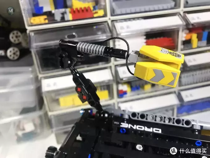 LEGO 乐高 拼拼乐 篇176:未来与现代的结合:42081 沃尔沃 ZEUX 概念式装载机 LEGO 乐高 拼拼乐 篇176:未来与现代的结合:42081 沃尔沃 ZEUX 概念式装载机