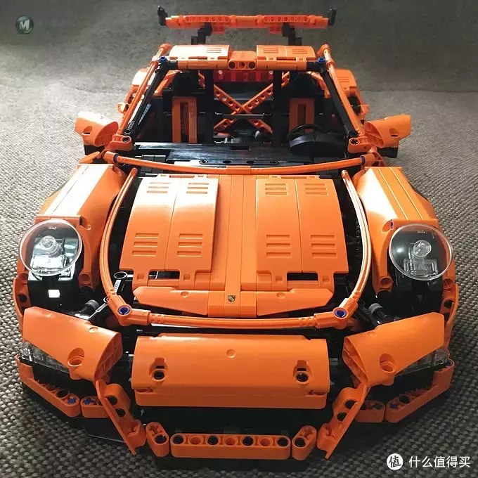 我的LEGO科技系列 篇一:买得起的保时捷 — 42056 Porsche 911 GT3 我的LEGO科技系列 篇一:买得起的保时捷 — 42056 Porsche 911 GT3