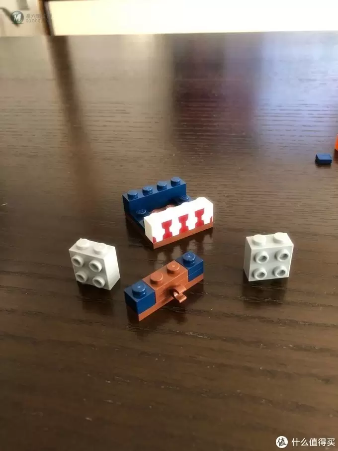 乐高 方头仔 篇十九：LEGO BRICKHEADZ 乐高方头仔  41589 美国队长