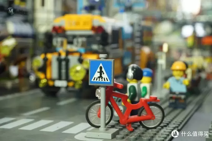 积木的世界 篇十八：LEGO HIDDEN SIDE之 少年Ω与神奇校车