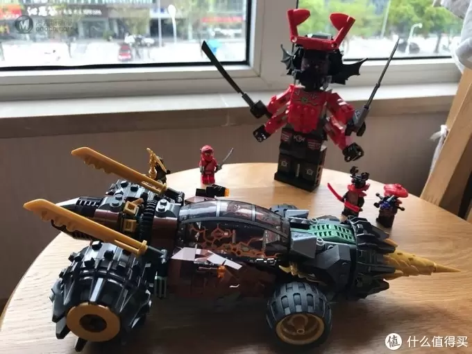 LEGO 篇四：乐高幻影忍者：70669，巨型钻头车&巨型人仔