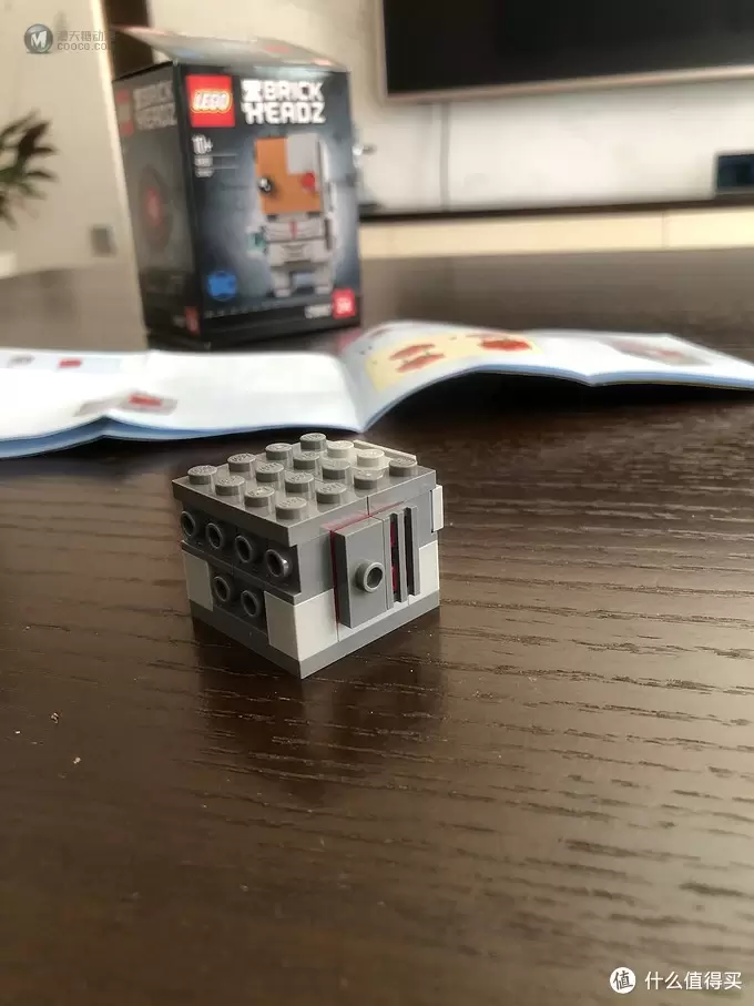 乐高方头仔 篇十三：LEGO BRICKHEADZ 乐高方头仔 41601 钢骨