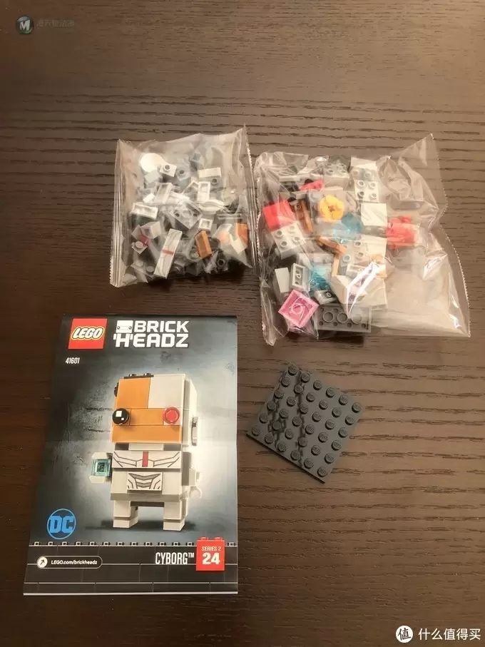 乐高方头仔 篇十三：LEGO BRICKHEADZ 乐高方头仔 41601 钢骨