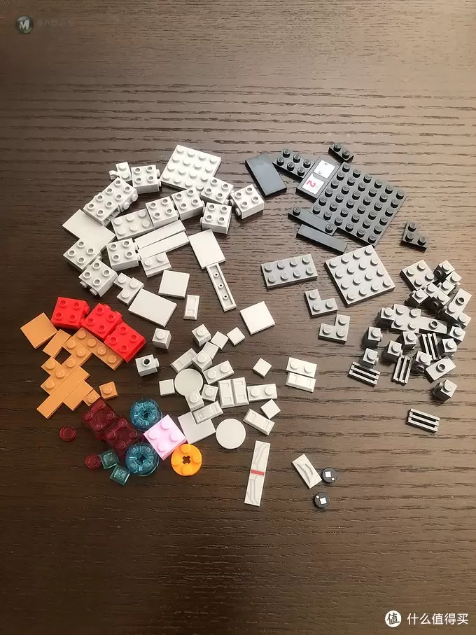 乐高方头仔 篇十三：LEGO BRICKHEADZ 乐高方头仔 41601 钢骨