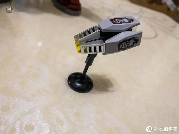 模型 篇八：纪念即将逝去的青春——乐高76105反浩克装甲开箱