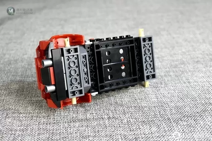 8格宽度 LEGO 76895 简单测试