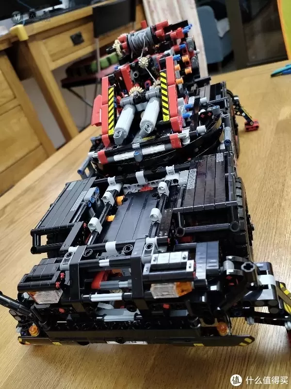 LEGO乐高科技组 篇三：乐高机械组42082 男人的浪漫part3