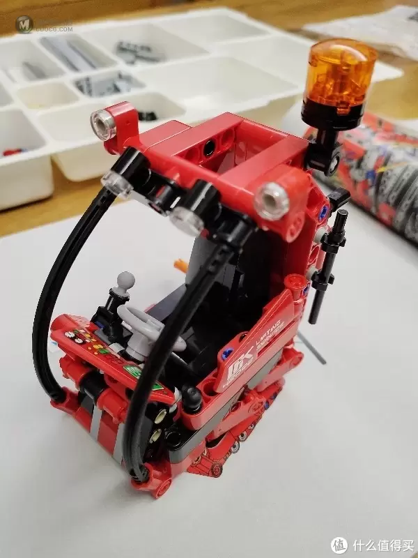 LEGO乐高科技组 篇三：乐高机械组42082 男人的浪漫part3