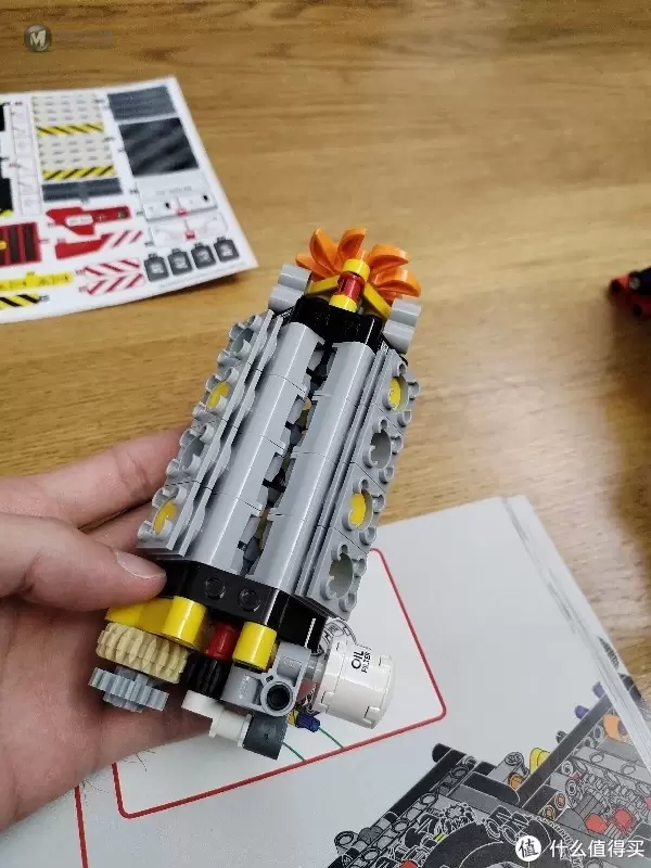 LEGO乐高科技组 篇三：乐高机械组42082 男人的浪漫part3