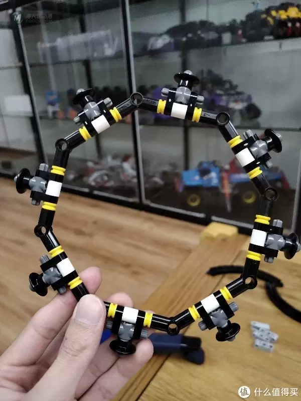 LEGO乐高科技组 篇三：乐高机械组42082 男人的浪漫part3