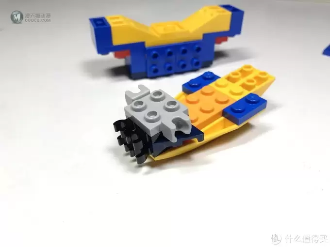 LEGO 乐高 拼拼乐 篇183：蓝龙配绿龙 Ninjago 幻影忍者系列 70652 雷电暴风神龙