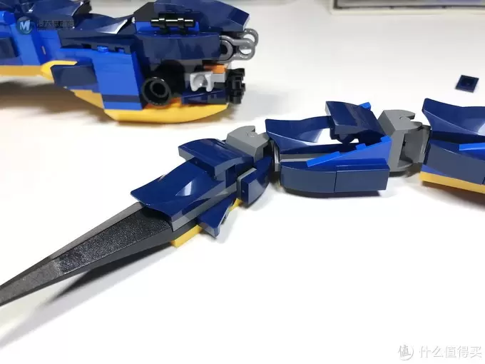 LEGO 乐高 拼拼乐 篇183：蓝龙配绿龙 Ninjago 幻影忍者系列 70652 雷电暴风神龙