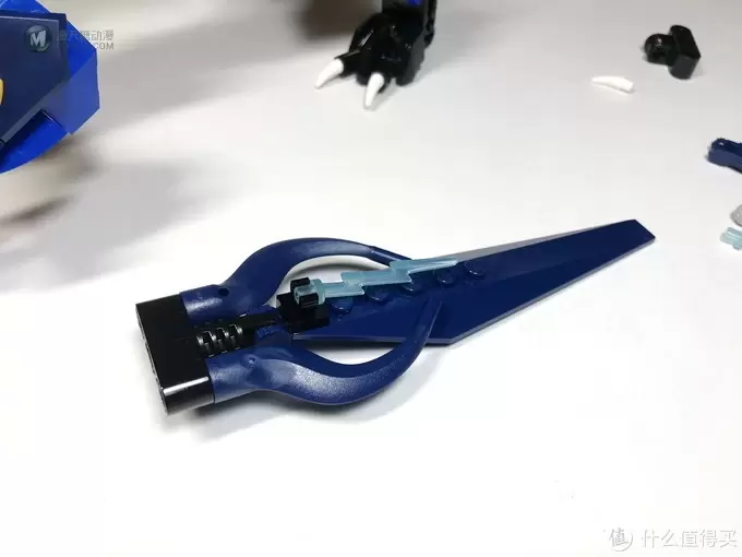LEGO 乐高 拼拼乐 篇183：蓝龙配绿龙 Ninjago 幻影忍者系列 70652 雷电暴风神龙
