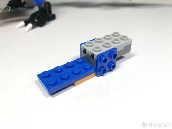 LEGO 乐高 拼拼乐 篇183：蓝龙配绿龙 Ninjago 幻影忍者系列 70652 雷电暴风神龙