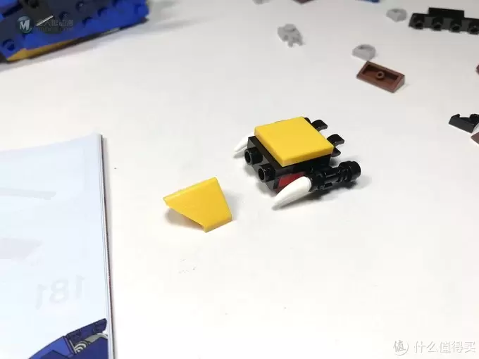 LEGO 乐高 拼拼乐 篇183：蓝龙配绿龙 Ninjago 幻影忍者系列 70652 雷电暴风神龙