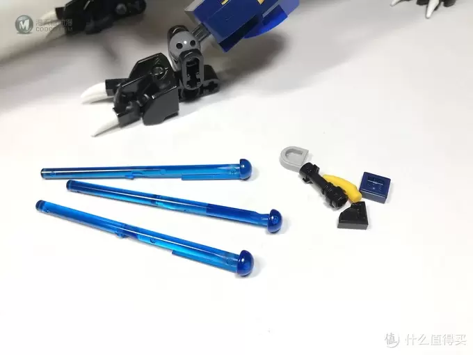 LEGO 乐高 拼拼乐 篇183：蓝龙配绿龙 Ninjago 幻影忍者系列 70652 雷电暴风神龙
