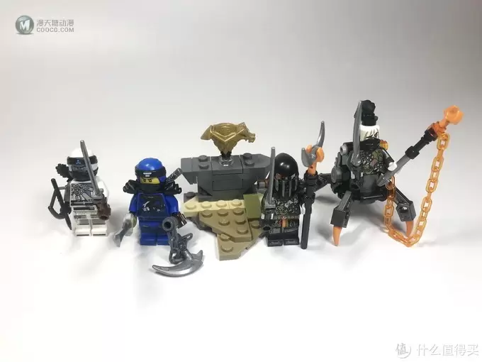 LEGO 乐高 拼拼乐 篇183：蓝龙配绿龙 Ninjago 幻影忍者系列 70652 雷电暴风神龙