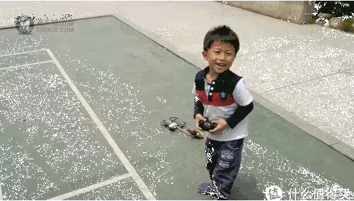 每个男孩都有一个汽车梦，野蛮娃娃却带给我们不一样的体验！