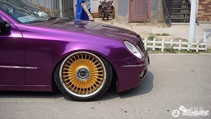 Lowrider狂热爱好者，收藏的车模就花费了几十万！