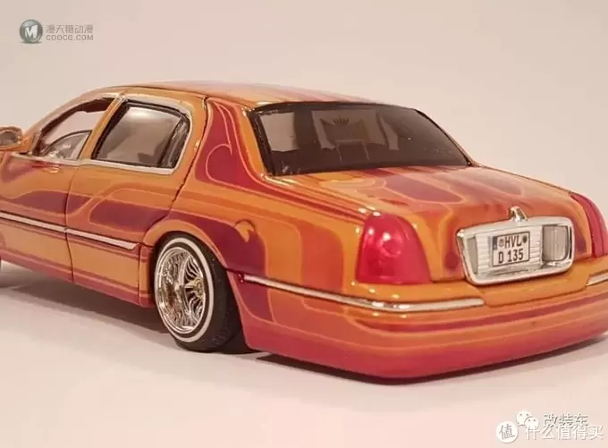 Lowrider狂热爱好者，收藏的车模就花费了几十万！
