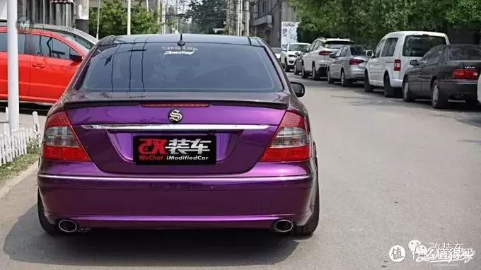 Lowrider狂热爱好者，收藏的车模就花费了几十万！