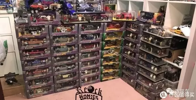 Lowrider狂热爱好者，收藏的车模就花费了几十万！